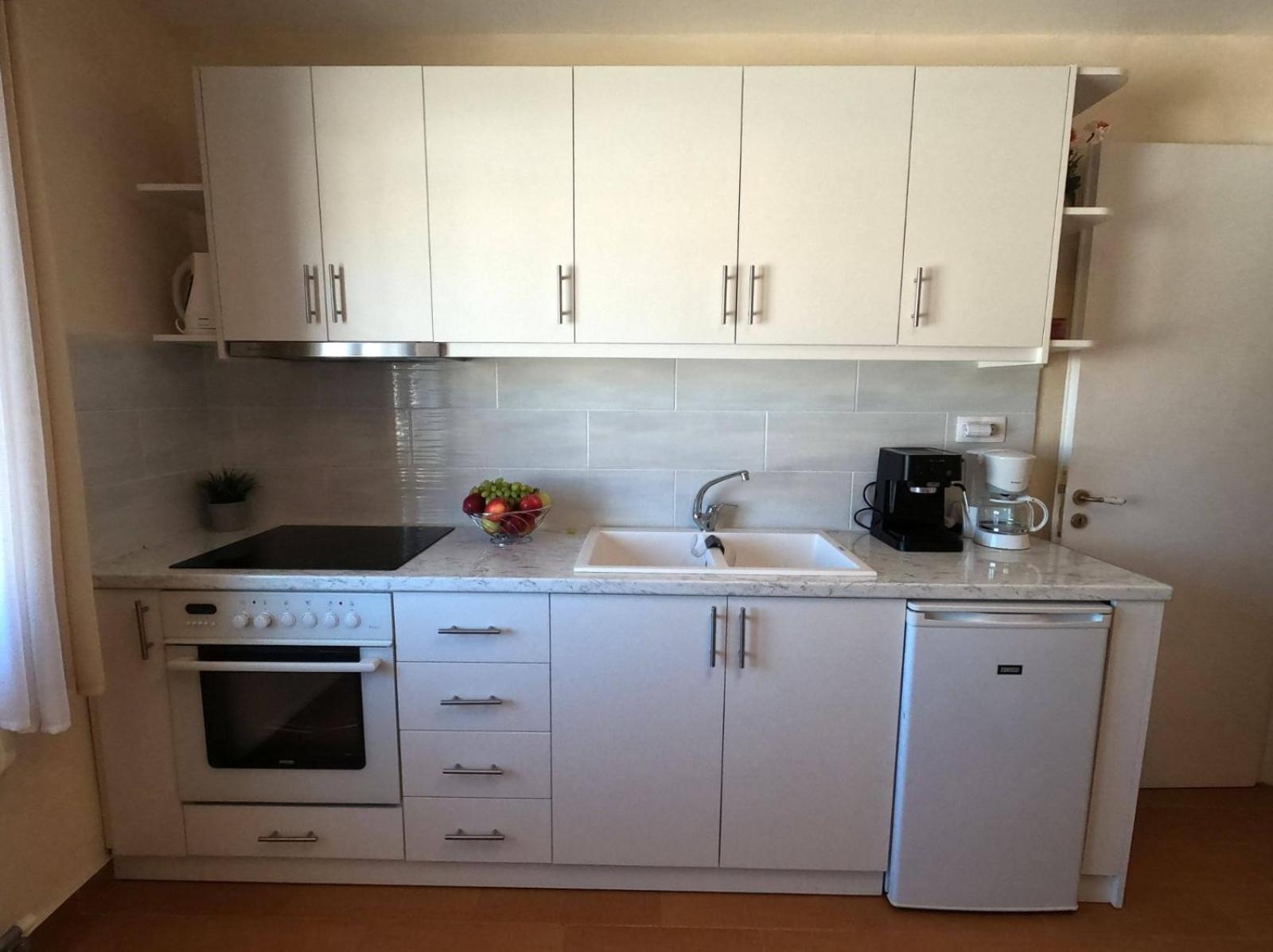 Bozikis House! A Cosy Apartment In The City Centre Skiatos Zewnętrze zdjęcie